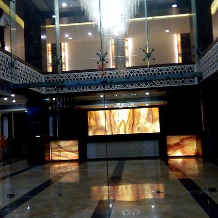 Meghdoot Hotel & Resort Ujjain Dış mekan fotoğraf